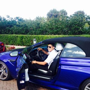 Meet your Posher, Henry